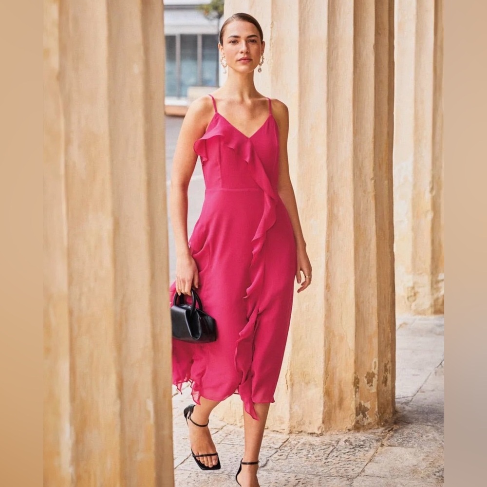 Elegant Pink Ruffle Dress